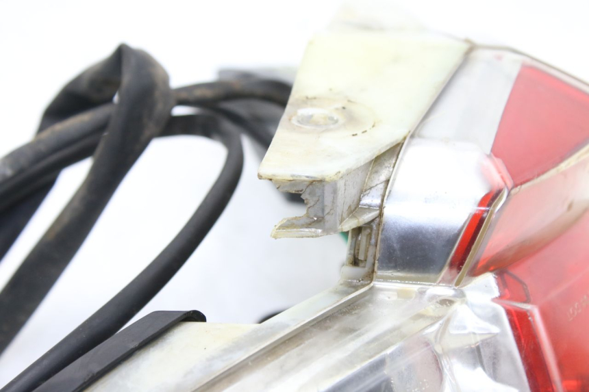 photo de ACHTERLICHT EUROCKA VIRTUALITY GT 4T 50 (2011 - 2017) - Staat van het oppervlak