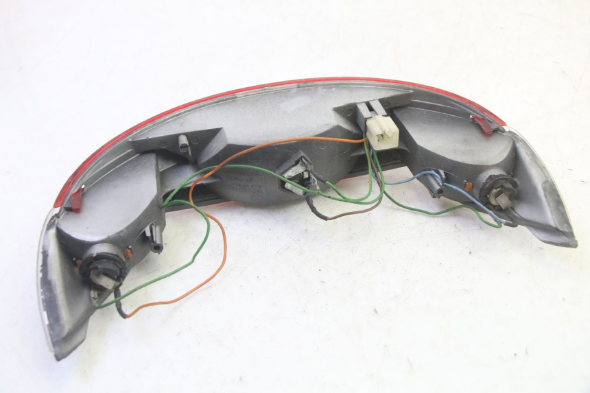 photo de ACHTERLICHT PEUGEOT VIVACITY 100 (1999 - 2008) - Bevestigingspunten