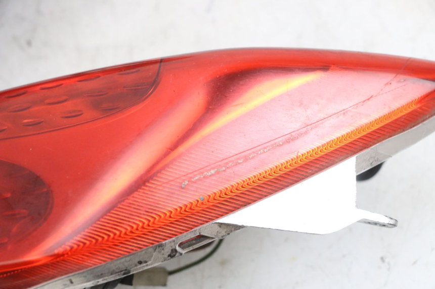 photo de ACHTERLICHT YAMAHA XMAX X-MAX 125 (2006 - 2009) - Overzicht