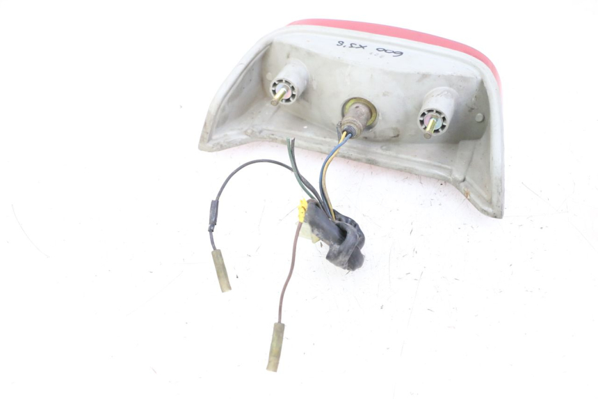 photo de ACHTERLICHT YAMAHA XJN DIVERSION 600 (2000 - 2003) - Overzicht