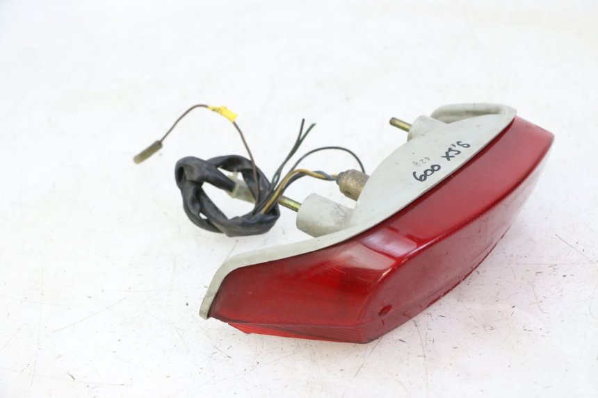 photo de ACHTERLICHT YAMAHA XJN DIVERSION 600 (2000 - 2003) - Gecontroleerd onderdeel