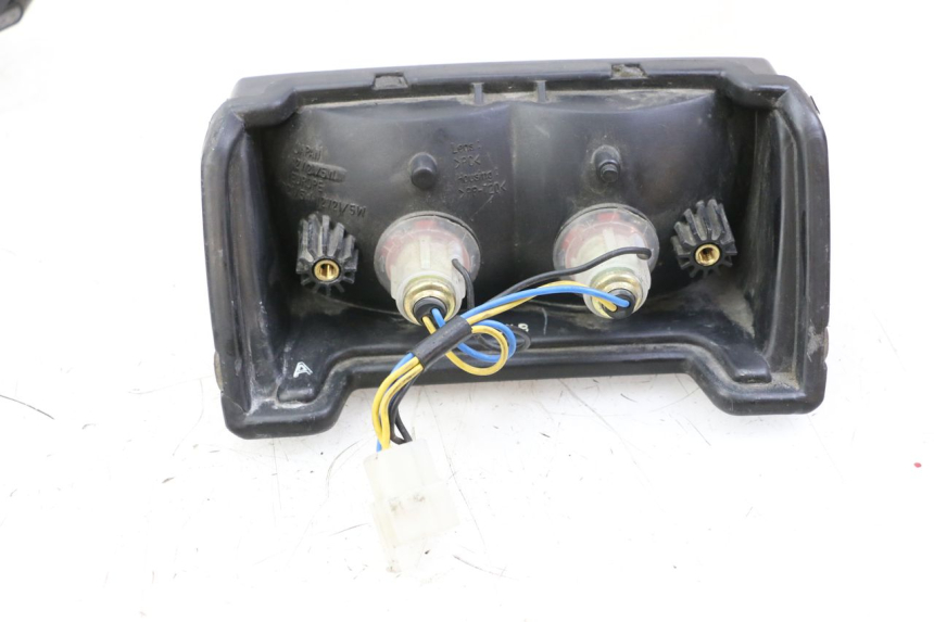 photo de ACHTERLICHT YAMAHA FZS FAZER 600 (2001 - 2003) - Detail van het onderdeel