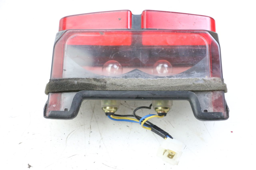 photo de ACHTERLICHT YAMAHA FZS FAZER 600 (2001 - 2003) - Zoom op gebruiksstaat