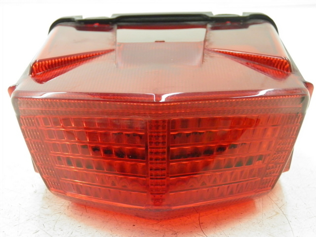 photo de ACHTERLICHT YAMAHA TDM 900 (2004 - 2006) - Zoom op gebruiksstaat