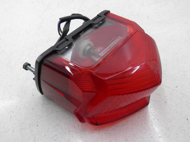 photo de ACHTERLICHT YAMAHA TDM 900 (2004 - 2006) - Andere kijkhoek