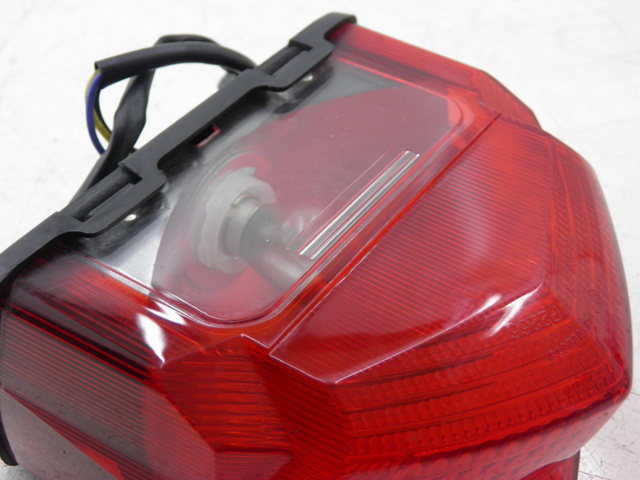 photo de ACHTERLICHT YAMAHA TDM 900 (2004 - 2006) - Overzicht