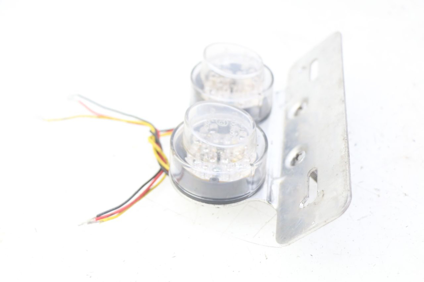 photo de ACHTERLICHT KAWASAKI ZEPHYR 1100 ( - 1995) - Detail van het onderdeel