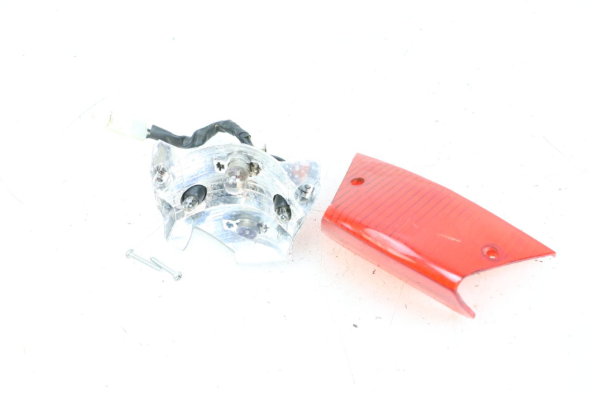 photo de ACHTERLICHT PIAGGIO ZIP 4T 50 (2018 - 2020) - Detail van het onderdeel