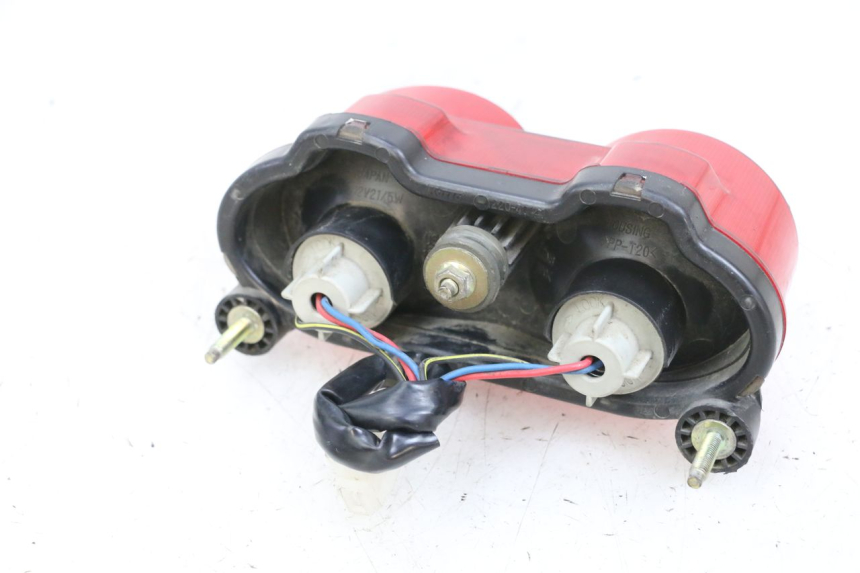 photo de ACHTERLICHT KAWASAKI ZR 7 750 (1999 - 2004) - Detail van het onderdeel