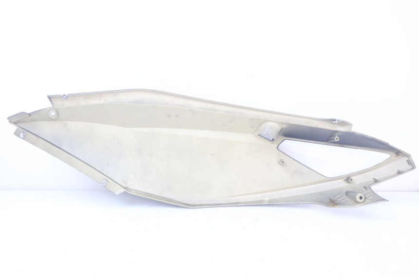 photo de RECHTER ACHTERZIJDE QUADRO 3D S 350 (2013 - 2018) - Bevestigingspunten