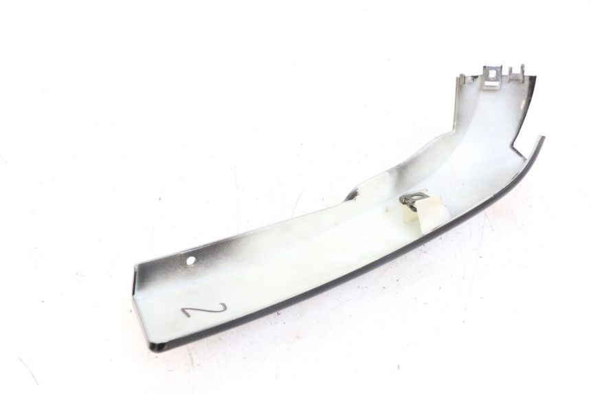 photo de RECHTER ACHTERZIJDE E-MAX 80L 1 (2011 - 2014) - Technische close-up