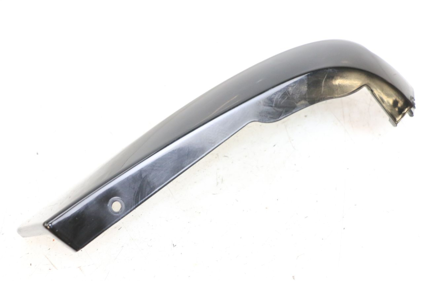 photo de RECHTER ACHTERZIJDE E-MAX 80L 1 (2011 - 2014) - Bevestigingspunten