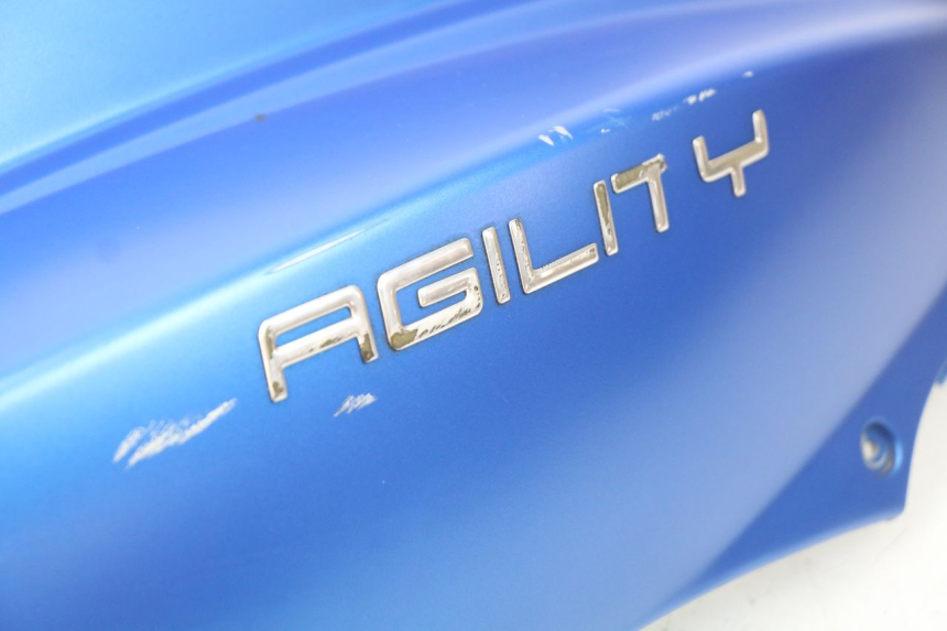 photo de RECHTER ACHTERZIJDE KYMCO AGILITY 4T 50 (2018 - 2022) - Markeringen en referenties