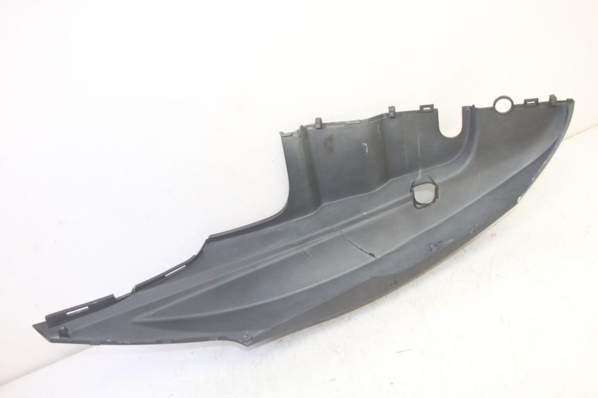 photo de RECHTER ACHTERZIJDE KYMCO AGILITY 4T 50 (2018 - 2022) - Bevestigingspunten