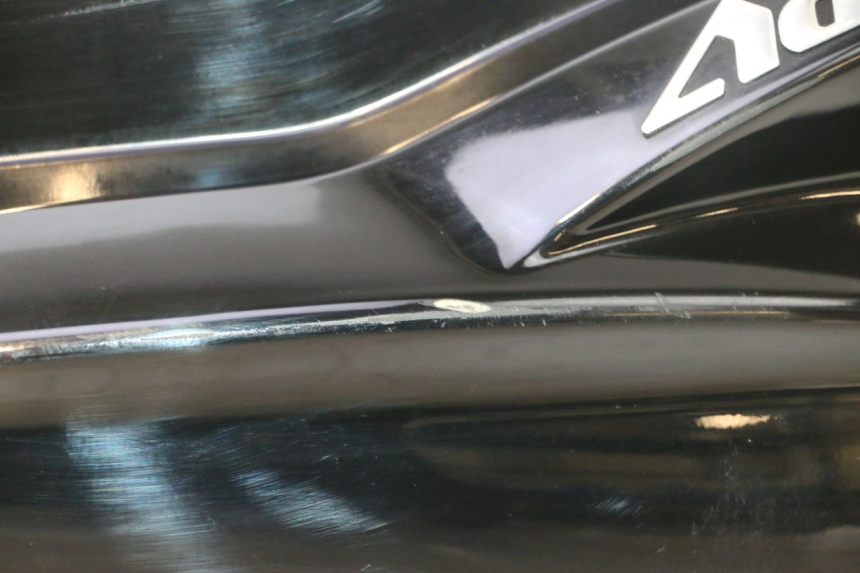photo de RECHTER ACHTERFLANK KYMCO AGILITY CITY 16P 125 (2015 - 2024) - Zoom op gebruiksstaat