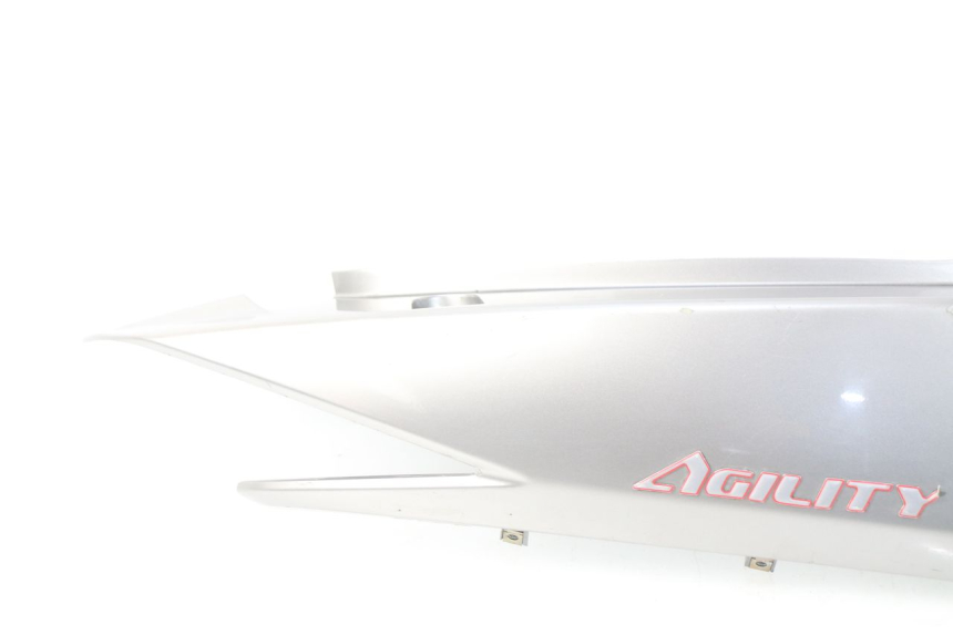 photo de RECHTER ACHTERZIJDE KYMCO AGILITY CITY 4T 50 (2008 - 2016) - Bevestigingspunten