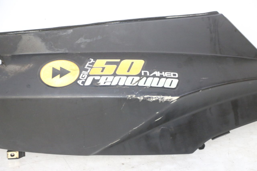 photo de RECHTER ACHTERZIJDE KYMCO AGILITY NAKED RENOUVO 2T 50 (2011 - 2018) - Kenmerkende details