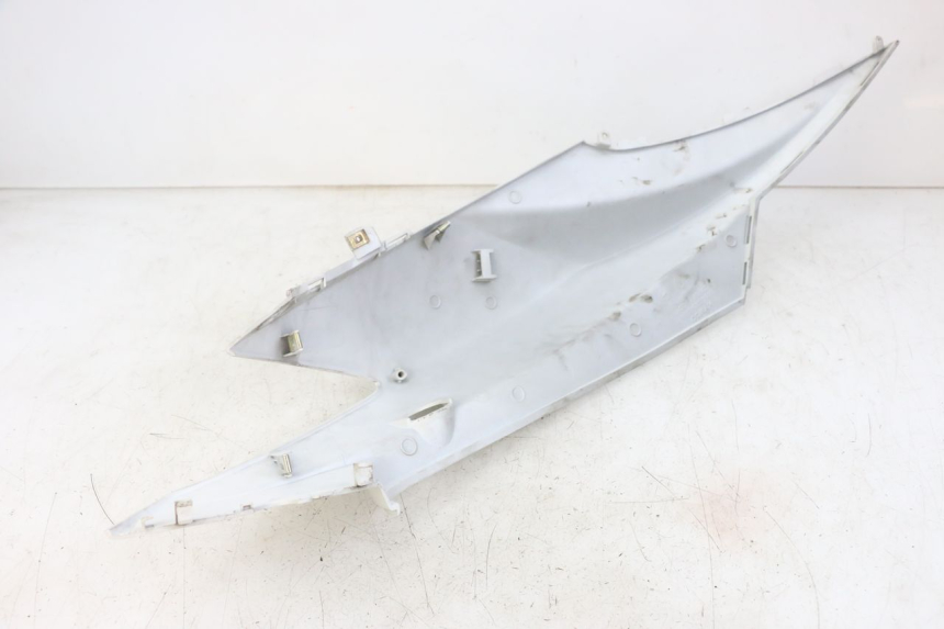 photo de RECHTER ACHTERZIJDE KYMCO AGILITY RS 4T 50 (2009 - 2013) - Technische close-up