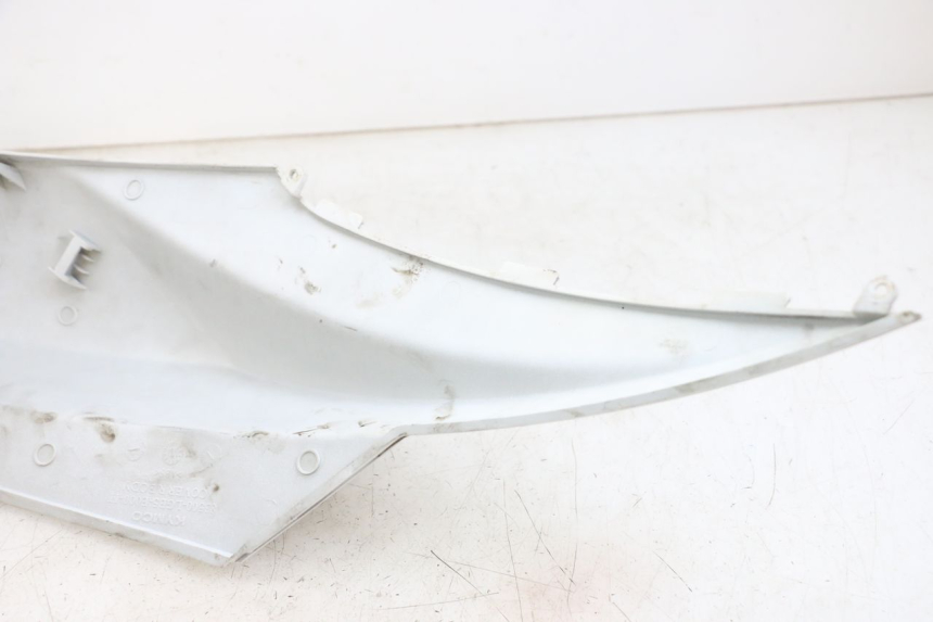 photo de RECHTER ACHTERZIJDE KYMCO AGILITY RS 4T 50 (2009 - 2013) - Overzicht