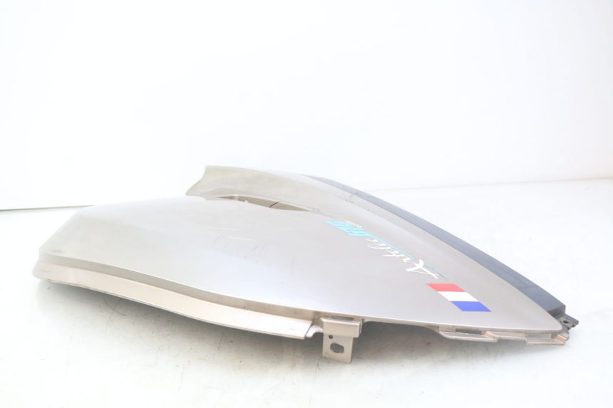 photo de RECHTER ACHTERZIJDE ECCITY ARTELEC 670 1 (2013 - 2017) - Bevestigingspunten