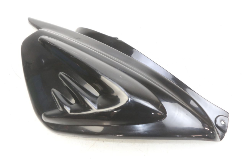 photo de RECHTER ACHTERZIJDE MBK BOOSTER NEXT GENERATION 50 (1995 - 1998) - Bevestigingspunten