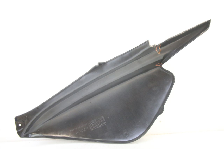 photo de RECHTER ACHTERZIJDE MBK BOOSTER NEXT GENERATION 50 (1995 - 1998) - Markeringen en referenties