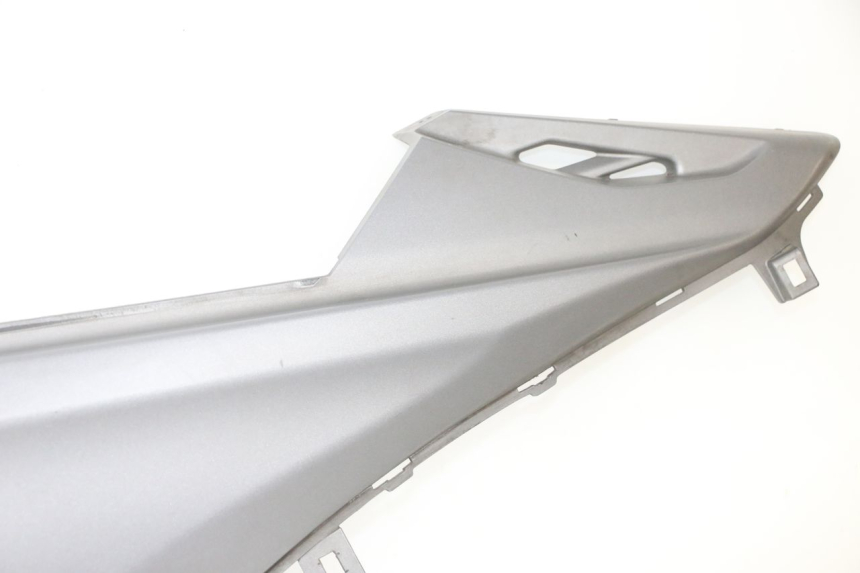 photo de RECHTER ACHTERZIJDE SUZUKI BURGMAN 650 (2013 - 2020) - Gecontroleerd onderdeel