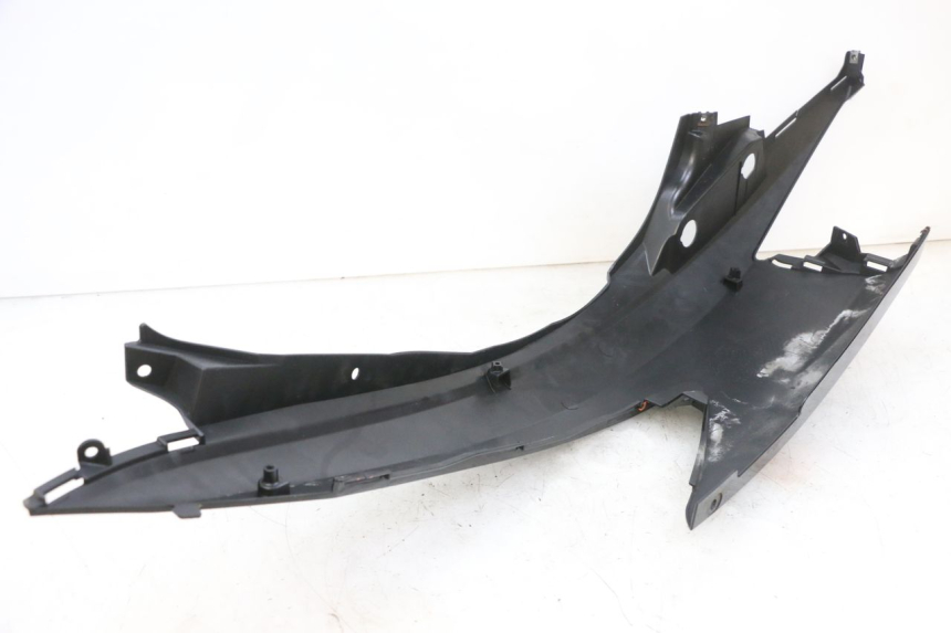 photo de RECHTER ACHTERZIJDE SUZUKI BURGMAN 125 (2007 - 2014) - Zoom op gebruiksstaat