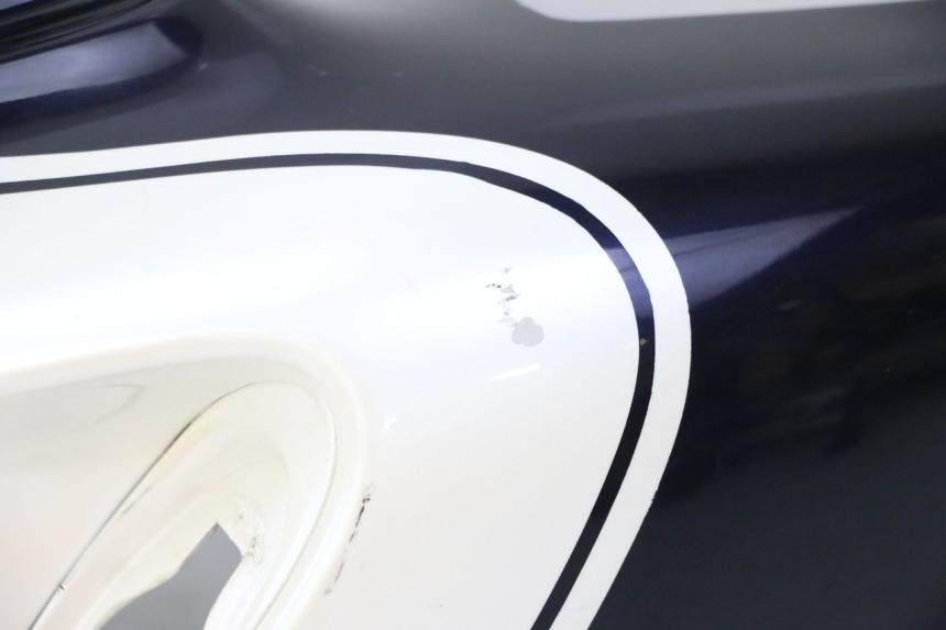 photo de RECHTER ACHTERZIJDE HONDA CBR RR FIREBLADE 900 (1992 - 1994) - Focus op structuur