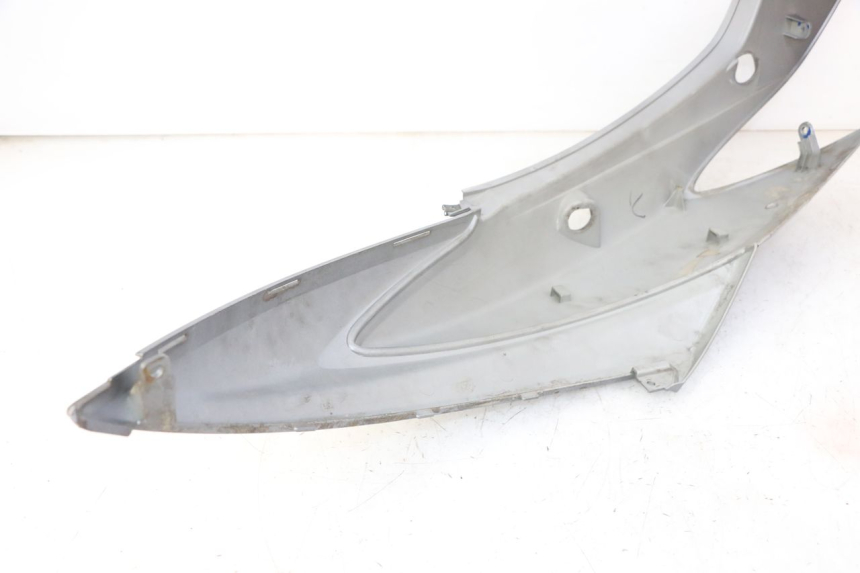 photo de RECHTER ACHTERZIJDE YAMAHA CYGNUS X INJECTION 125 (2007 - 2013) - Detail van het onderdeel