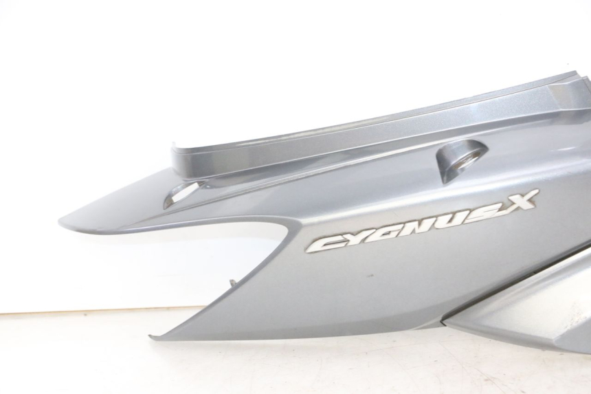 photo de RECHTER ACHTERZIJDE YAMAHA CYGNUS X INJECTION 125 (2007 - 2013) - Kenmerkende details