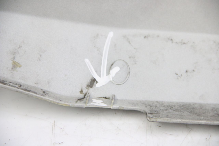 photo de RECHTER ACHTERZIJDE KYMCO DINK STREET 125 (2009 - 2014) - Zoom op componenten