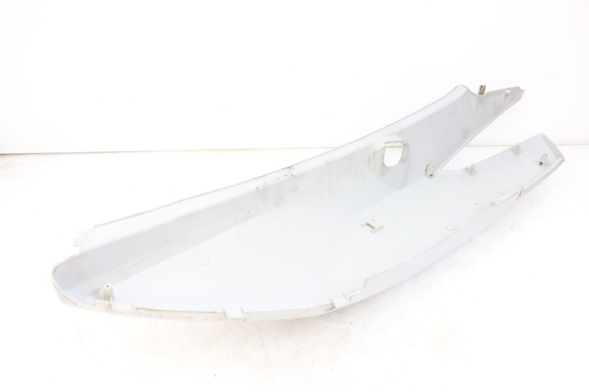 photo de RECHTER ACHTERZIJDE KYMCO DINK STREET 125 (2009 - 2014) - Detail van het onderdeel