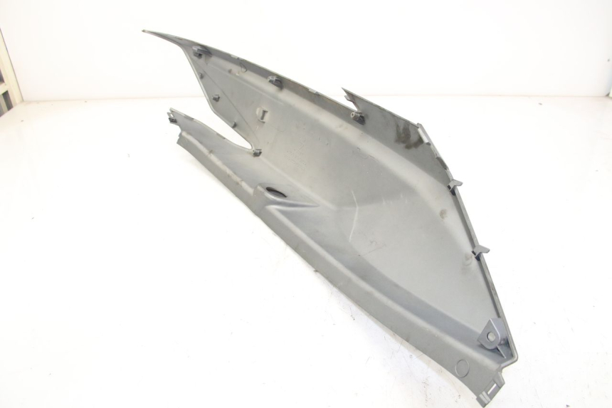 photo de RECHTER ACHTERZIJDE KYMCO DOWNTOWN ABS 125 (2015 - 2017) - Alternatieve hoek