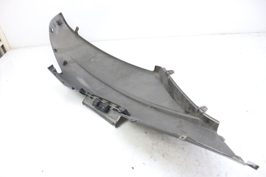 photo de RECHTER ACHTERZIJDE HONDA FES S-WING SWING ABS 125 (2007 - 2015) - Andere kijkhoek