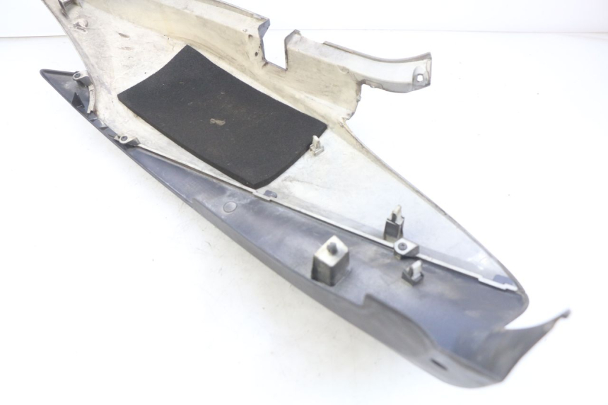 photo de RECHTER ACHTERZIJDE HONDA FJS SILVERWING SILVER WING 400 (2009 - 2016) - Andere kijkhoek