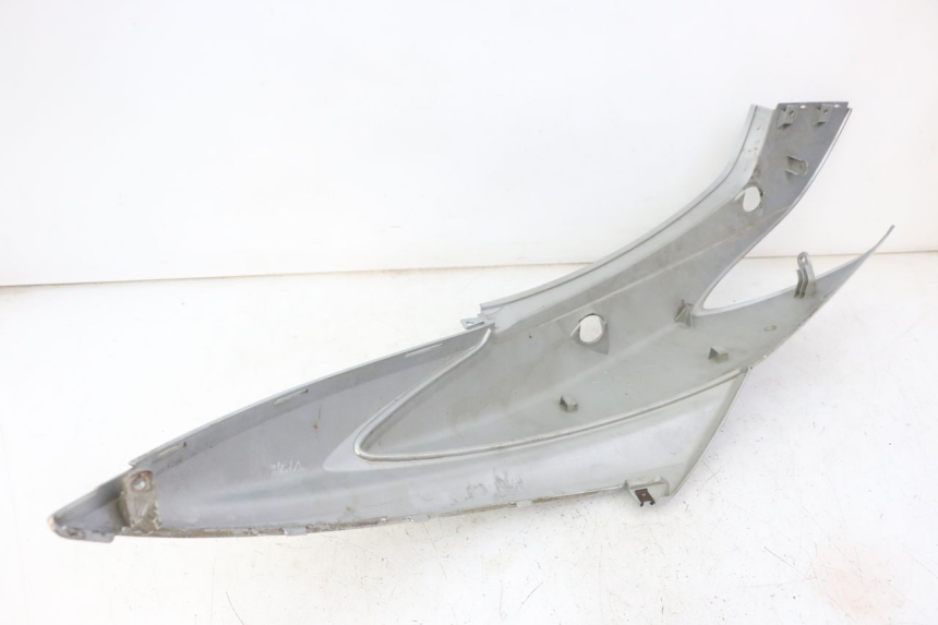 photo de RECHTER ACHTERZIJDE MBK FLAME X 125 (2007 - 2016) - Bevestigingspunten