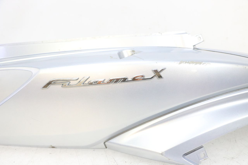 photo de RECHTER ACHTERZIJDE MBK FLAME X 125 (2007 - 2016) - Aanvullende foto