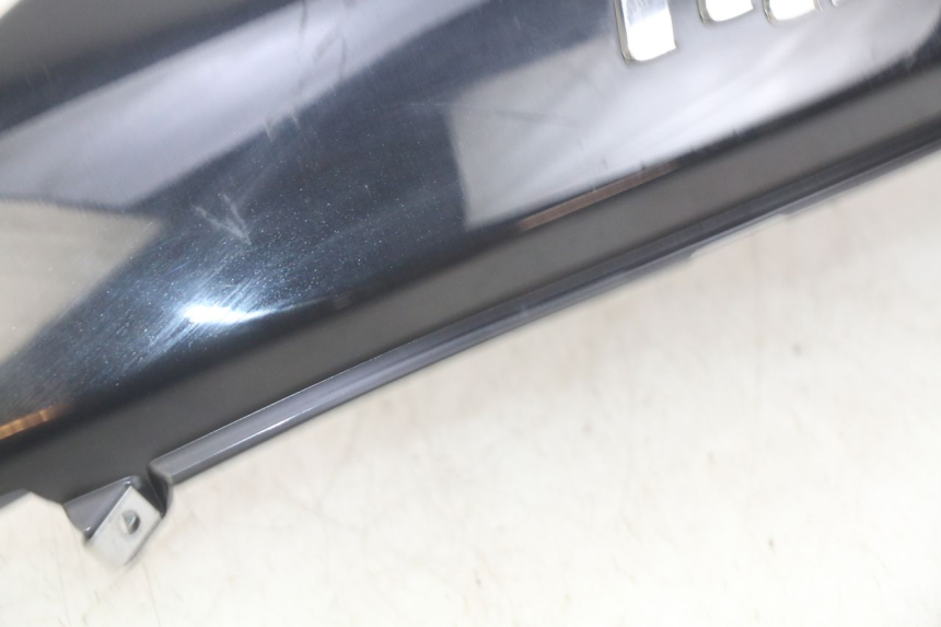 photo de RECHTER ACHTERZIJDE PIAGGIO FLY 4T 50 (2013 - 2017) - Bevestigingspunten