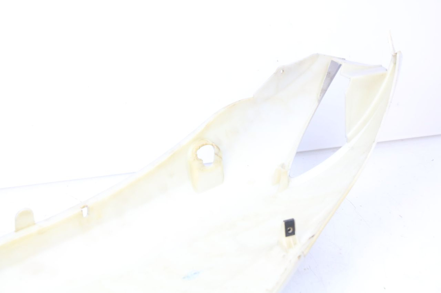 photo de RECHTER ACHTERZIJDE PIAGGIO FLY 100 (2006 - 2010) - Bevestigingspunten