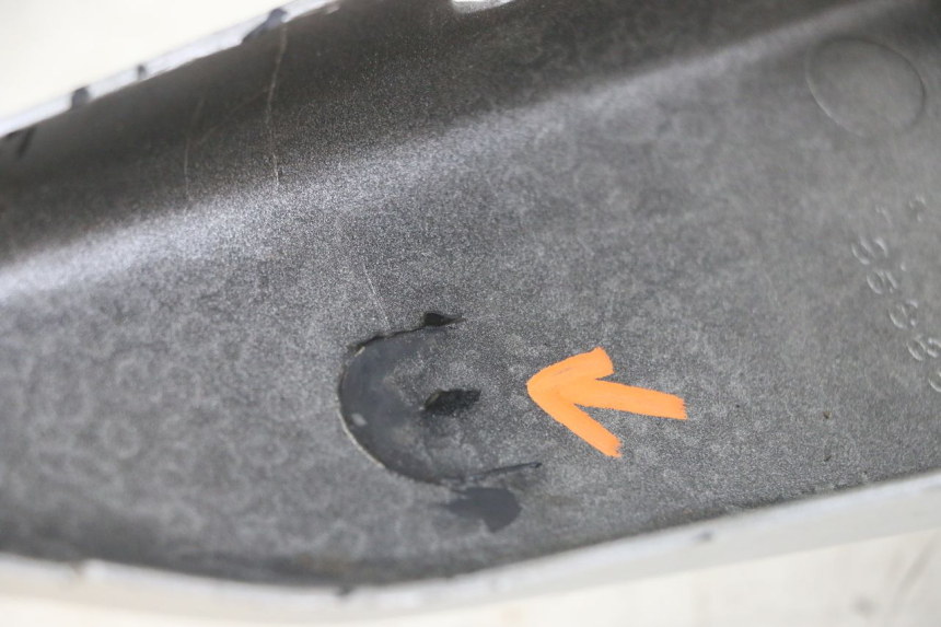 photo de RECHTER ACHTERZIJDE SUZUKI GS GSE 500 (2001 - 2003) - Technische close-up