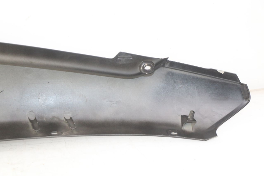 photo de RECHTER ACHTERZIJDE YAMAHA HW XENTER 125 (2011 - 2017) - Bevestigingspunten