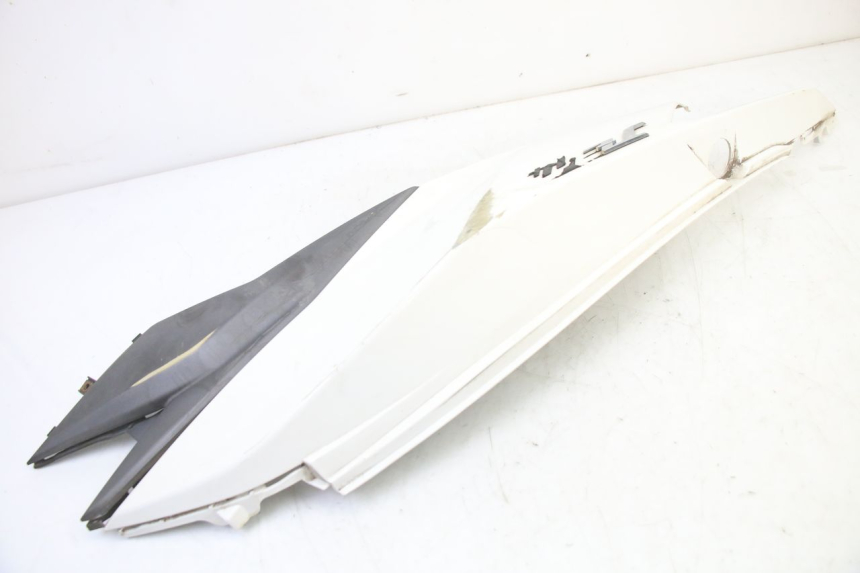 photo de RECHTER ACHTERZIJDE SYM JET 14 4T 50 (2018 - 2022) - Bevestigingspunten