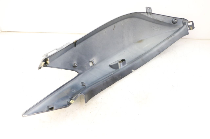 photo de RECHTER ACHTERZIJDE KYMCO XCITING 500 (2007 - 2010) - Bevestigingspunten