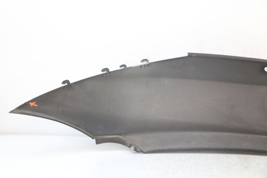 photo de RECHTER ACHTERZIJDE PIAGGIO MP3 HPE 350 (2018 - 2020) - Staat van het oppervlak