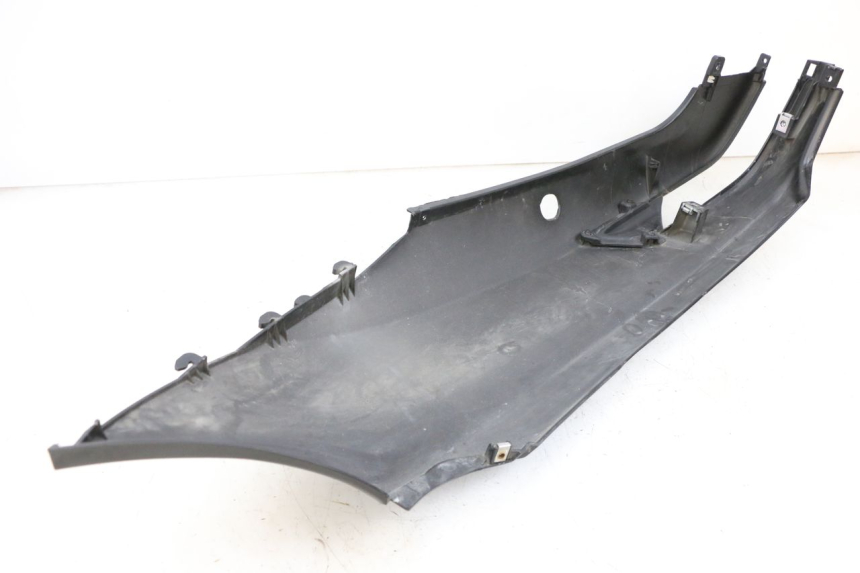 photo de RECHTER ACHTERZIJDE PIAGGIO MP3 HPE 350 (2018 - 2020) - Andere kijkhoek