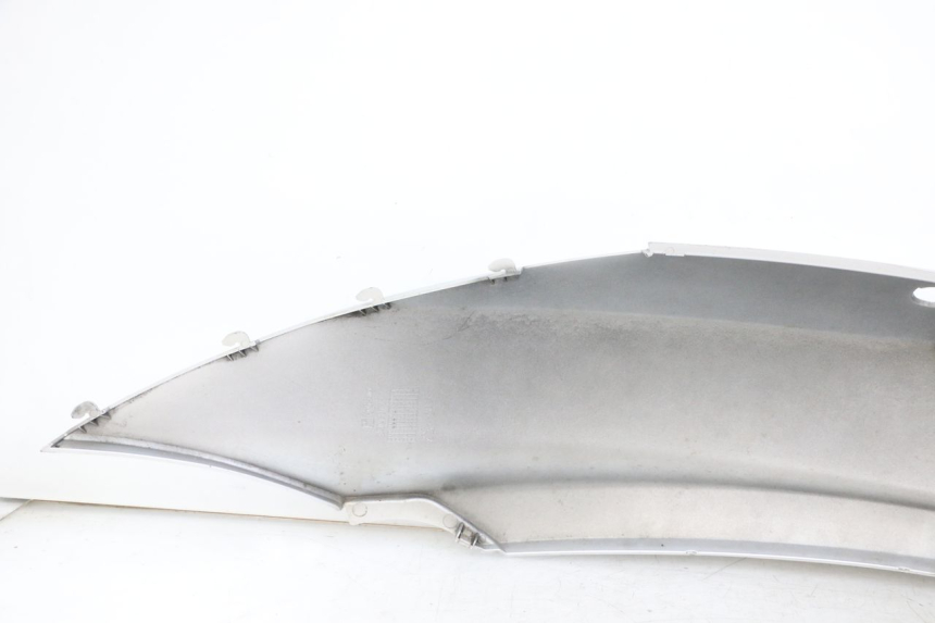 photo de RECHTER ACHTERZIJDE PIAGGIO MP3 500 (2014 - 2017) - Detail van het onderdeel