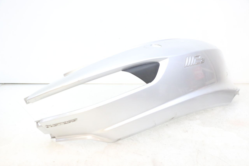 photo de RECHTER ACHTERZIJDE PIAGGIO MP3 500 (2014 - 2017) - Bevestigingspunten