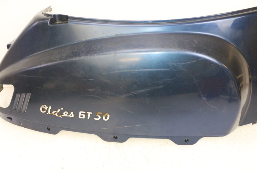 photo de RECHTER ACHTERZIJDE JM MOTORS OLDIES GT 4T 50 (2018 - 2025) - Focus op structuur