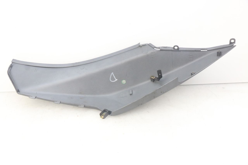 photo de RECHTER ACHTERZIJDE SYM ORBIT 2 4T 50 (2008 - 2017) - Bevestigingspunten